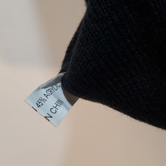 Skull Beanies Hats (2) - Picture 4 of 10